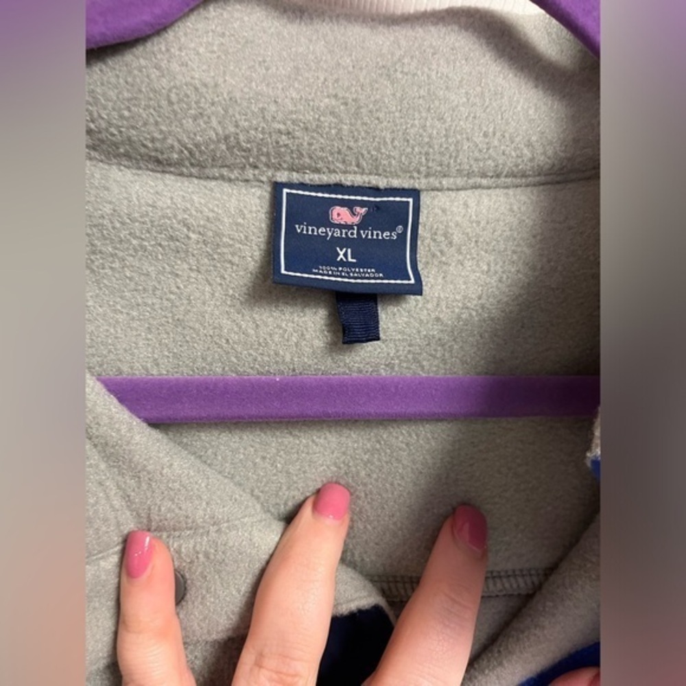 Vineyard Vines Harbor Pull Over - image 3
